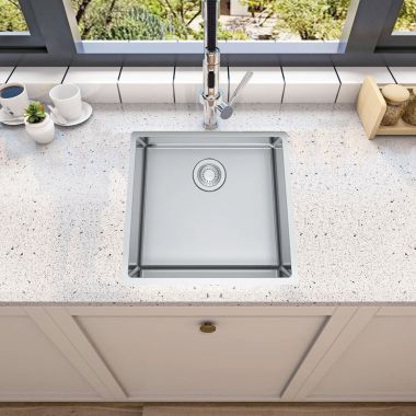 Click here to see Franke CUX11019 Franke Cube Center 19-1/2