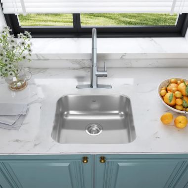 Click here to see Franke RSU1820-7N Franke Reginox 19-3/4