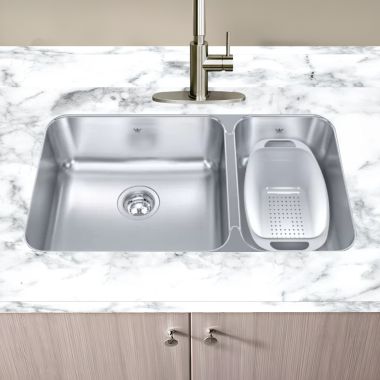 Click here to see Franke QCUA1831R-8N Franke Steel Queen 31