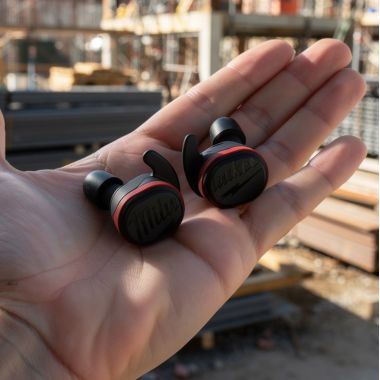 Click here to see Milwaukee 2191-21 Milwaukee REDLITHIUM USB Bluetooth Jobsite Ear Buds - 2191-21