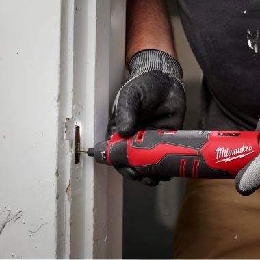 Click here to see Milwaukee 2525-21 Milwaukee M12 12V Lithium-Ion Cordless Brushless Rotary Tool with (1) 2.0 Ah Battery Pack M12 Charger, (3) Multi-Material Cut Off Wheels, Mandrel, Wrench, and Contractor Bag - 2525-21 