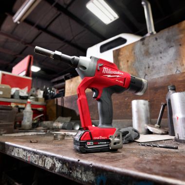 Click here to see Milwaukee 2661-20 Milwaukee M18 FUEL 1/4