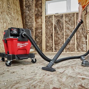 Click here to see Milwaukee 0910-20 Milwaukee M18 FUEL 6 Gallon Wet/Dry Vacuum - 0910-20