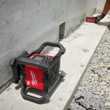 Click here to see Milwaukee 3704-21 Milwaukee M18 Red Exterior Dual Slope Rotary Laser Level Kit with Receiver and Remote - 3704-21