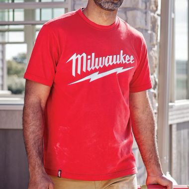 Click here to see Milwaukee 607R-L Milwaukee GRIDIRON Large Men's Red Heavy-Duty Short-Sleeve T-Shirt - 607R-L 