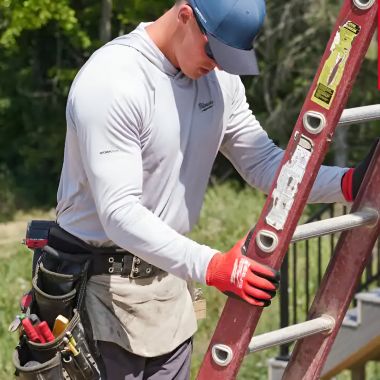 Click here to see Milwaukee M550G-S Milwaukee Small Gray Men's WORKSKIN Hooded Sun Shirt - M550G-S 