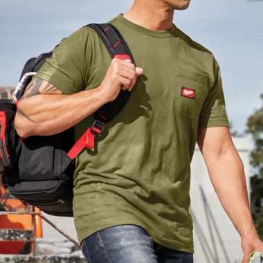 Click here to see Milwaukee 605GN-S Milwaukee GRIDIRON Heavy-Duty Short-Sleeve Pocket T-Shirt, Cotton/Polyester, Small-sized, Green - 605GN-S