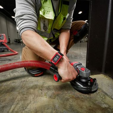 Click here to see Milwaukee 0950-20 Milwaukee Wireless Dust Control Adapter & Remote Kit - 0950-20 