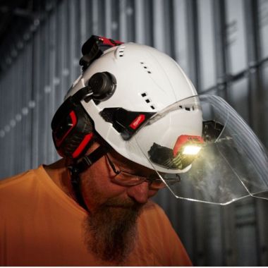 Click here to see Milwaukee 2118-21 Milwaukee BOLT 600 Lumens LED REDLITHIUM Rechargeable Headlamp - 2118-21 