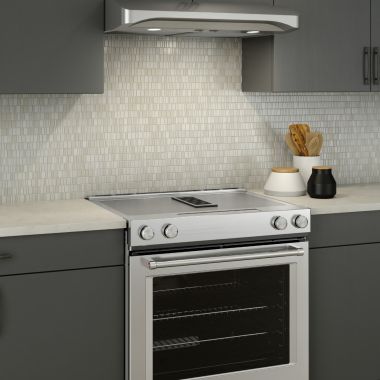 Click here to see Broan ALT130SS Broan-NuTone Alta 1 Series 30-inch Convertible Under-Cabinet Range Hood, Stainless Steel - ALT130SS