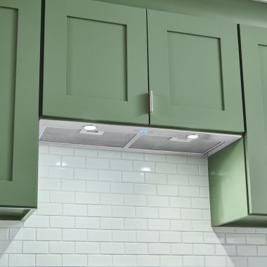 Click here to see Broan BBN3306SS Broan-NuTone 30-Inch Built-In Power Pack Insert With Easy Install System, 650 CFM, Stainless Steel - BBN3306SS