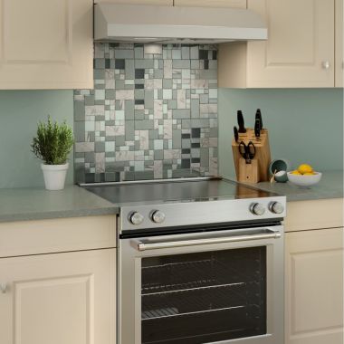 Click here to see Broan BCSEK124SS Broan-NuTone Glacier 24-Inch Under-Cabinet Range Hood, 300 CFM, Stainless Steel - BCSEK124SS