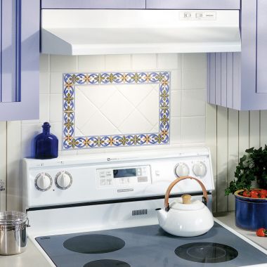 Click here to see Broan BUEZ030WW Broan-NuTone 30-Inch Ducted Under-Cabinet Range Hood With Easy Install System, 210 CFM, White - BUEZ030WW