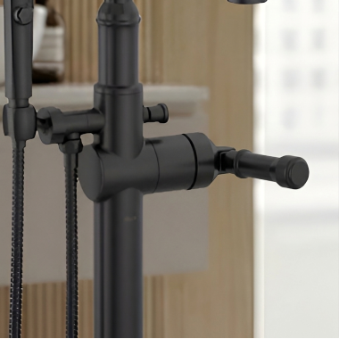Click here to see  H593BL Delta Broderick Lever Handle Kit for T4784-BLLHP-FL Free Standing Tub Filler, ADA, Matte Black - H593BL