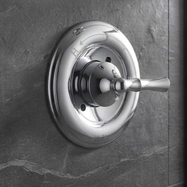 Click here to see Delta RP101306 Delta Chamberlain Handle Kit for Monitor 14 Series 142747-I Shower & 144747-I Tub and Shower, Chrome - RP101306