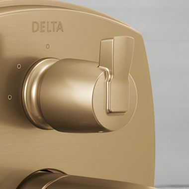 Click here to see Delta H559CZPR Delta Stryke Lever Diverter Handle Kit for Delta Stryke Integrated Diverter Valves, ADA, Lumicoat Champagne Bronze - H559CZPR