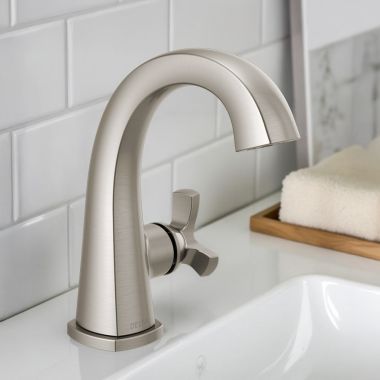 Click here to see Delta 5776-SS-PR-MPU-DST Delta Stryke Single Handle Deck Mounted Bathroom Faucet With Drain, Helo Spoke, 1.2 GPM, Lumicoat Stainless - 5776-SS-PR-MPU-DST