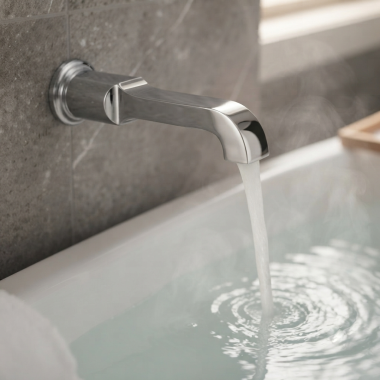 Click here to see Delta RP102061PCPR Delta Tetra Non-Diverter Tub Spout, Lumicoat, Chrome - RP102061PCPR