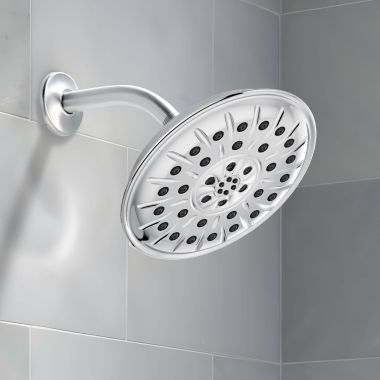 Click here to see Delta 52487-PR Delta Universal Showering Shower Head with Ultrasoak, 4-Setting, H2Okinetic, TouchClean, 1.75 GPM, Lumicoat Chrome - 52487-PR