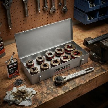 Click here to see Ridgid 38610 RIDGID Metal Carrying Case for 00-RB Threader - 38610