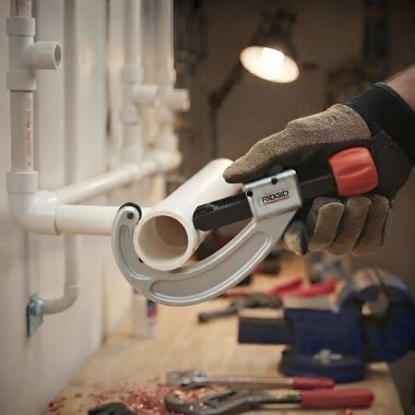 Click here to see RDG 36592 RIDGID 153-P Quick-Acting Tubing Cutter with Wheel for Plastic, 1
