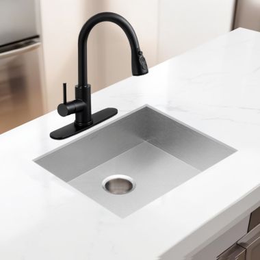 Click here to see Moen GS18186B Moen 22
