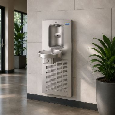 Click here to see Oasis 507179 Oasis Radii Drinking Fountain with Aqua Pointe Electronic Bottle Filler, Refrigerated, 8 GPH, Stainless Steel - M8WREBF (507179)