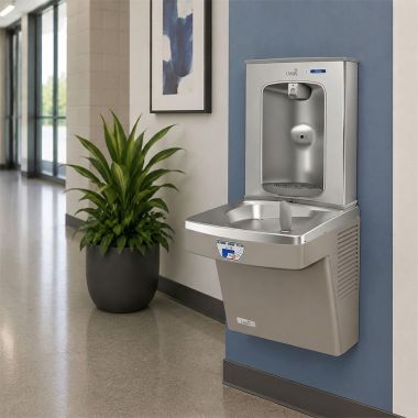 Click here to see Oasis 507430 Oasis VersaCooler II Single Contactless Drinking Fountain w/ QUASAR Electronic Bottle Filler, Refrigerated, 8 GPH, Sandstone - PG8EBQT (507430)