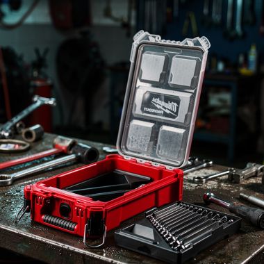 Click here to see Milwaukee 48-22-9483 Milwaukee 15-Piece Metric Combination Wrench Set with PACKOUT Compact Organizer - 48-22-9483