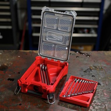 Click here to see Milwaukee 48-22-9484 Milwaukee 15-Piece SAE Combination Wrench Set with PACKOUT Compact Organizer - 48-22-9484
