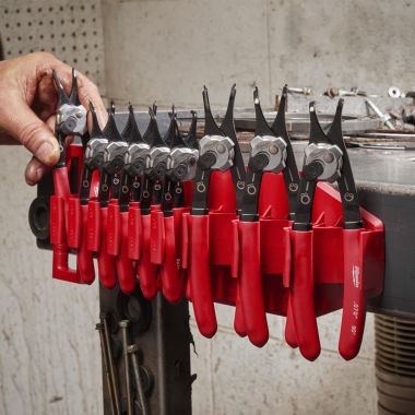 Click here to see Milwaukee 48-22-6539 MILWAUKEE 48-22-6539 9PC SNAP RING PLIERS SET