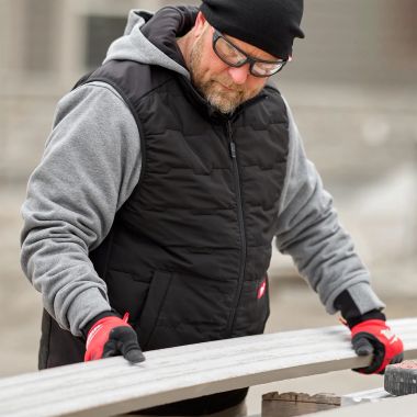 Click here to see Milwaukee M350B-XL Milwaukee Lightweight Insulated Vest, Black, XL - M350B-XL