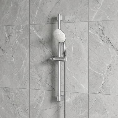 Click here to see   GROHE TEMPESTA Round 110 3-Spray 24” Shower Slide Bar with Metal Shower Hose, 1.75 GPM, StarLight Chrome - 26761002 