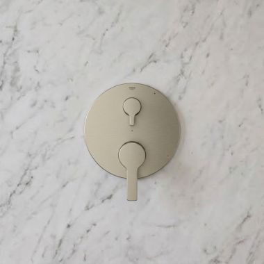 Click here to see Grohe  GROHE Lineare Pressure Balance Valve Trim with 3-Way Diverter and Cartridge, Brushed Nickel - 29424EN0