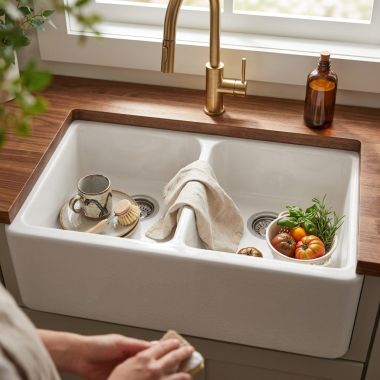 Click here to see   Franke Manor House Apron-Front Ceramic Sink, 35.6