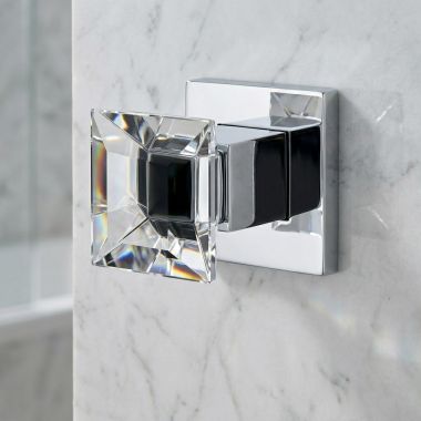Click here to see   Jorger Empire Royal Crystal Volume Control / Diverter Trim, Polished Nickel - 626.60.432.035-US