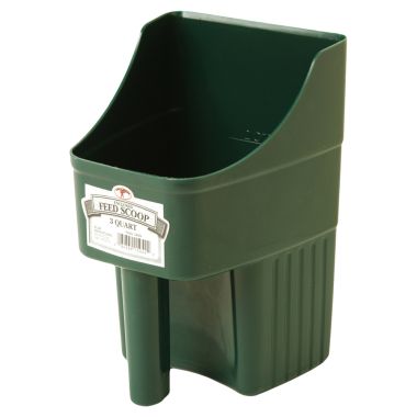 Click here to see Miller Mfg 150422 Little Giant 150422 Enclosed Feed Scoop, 3 qt 6 in W X 6-1/4 in L X 9-1/4 in H, Green