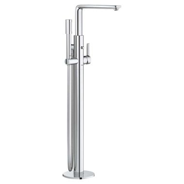 Click here to see Grohe 23792001 Grohe Lineare Freestanding Tub Filler with 1.75 GPM Hand Shower, 49in Silverflex Shower Hose, Single Lever Handle, StarLight Polished Chrome - 23792001