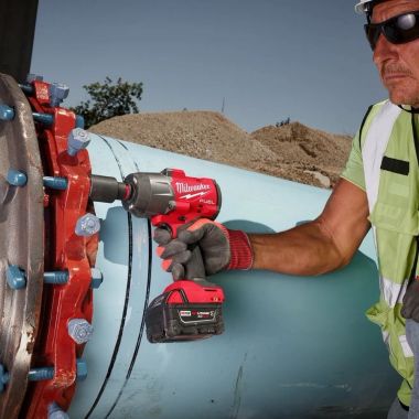 Click here to see Milwaukee 2967-22 Milwaukee M18 FUEL 1/2